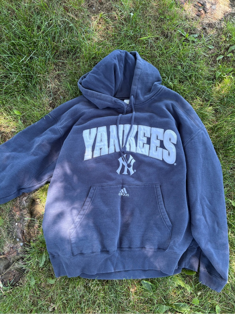 Vintage adidas Navy Blue Yankees Pullover Hoodie with White Lettering Large